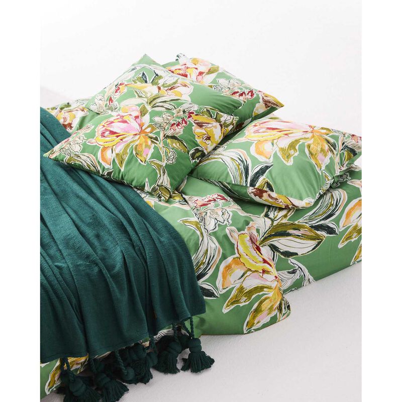 Kip&Co Somerset Green Organic Cotton European Pillowcases 2P Set image number 1